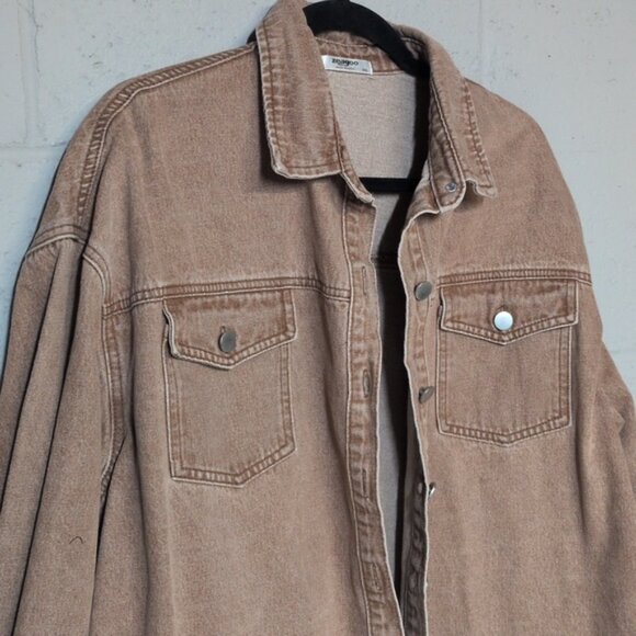 Women's Light Brown Fringe Hem Denim Jean Jacket Size XXL, runs like L/XL - Picture 4 of 6